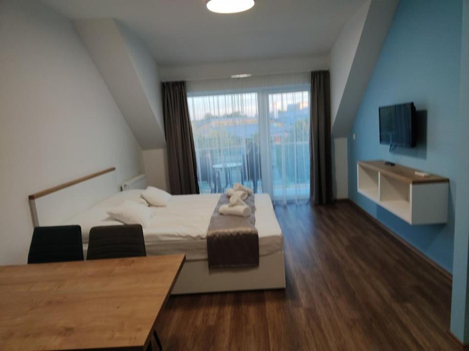 Andromeda Apartman Шарвар Экстерьер фото