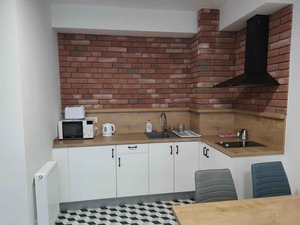 Andromeda Apartman Шарвар Экстерьер фото