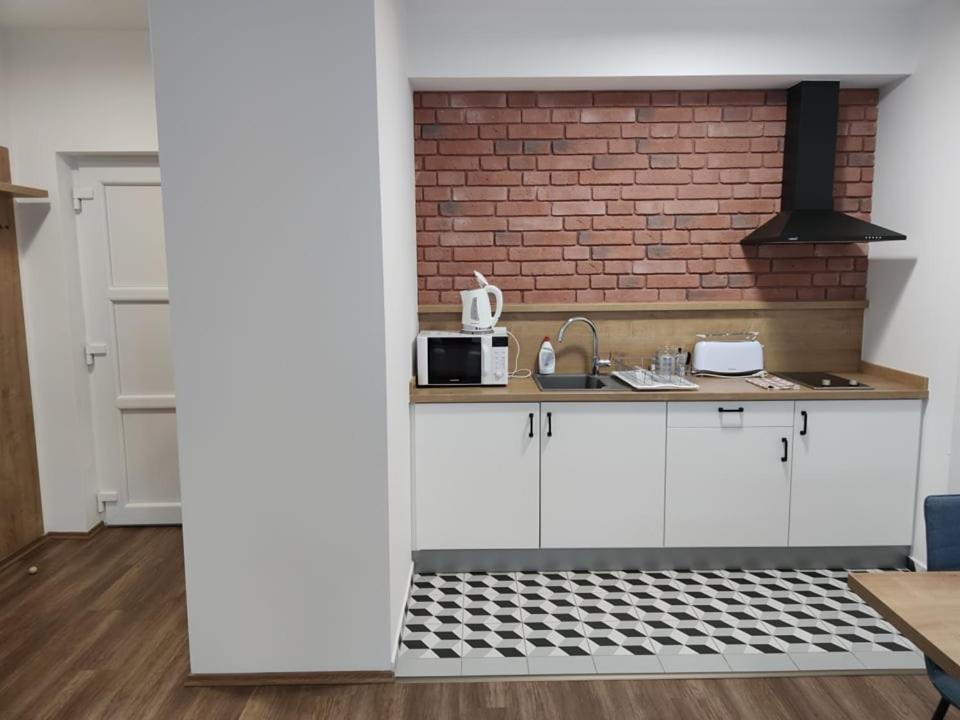 Andromeda Apartman Шарвар Экстерьер фото